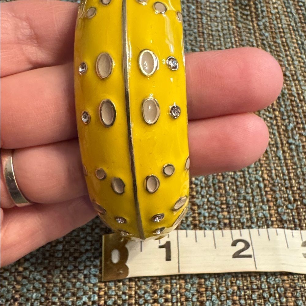 3004 Sequin Yellow Enamel Bangle